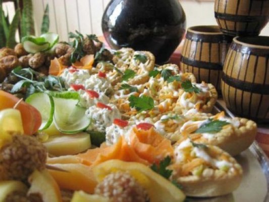CFR vrea să concesioneze serviciile de catering